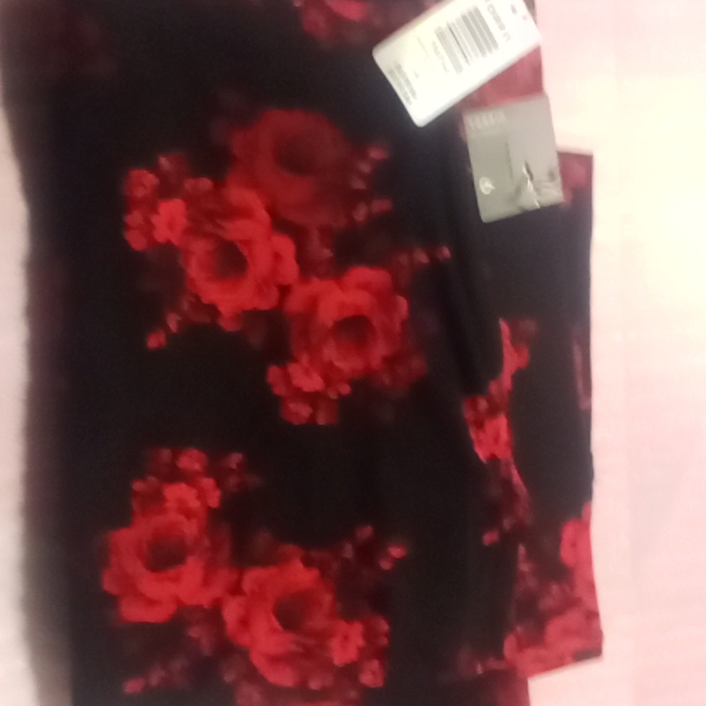 Capris TORRID  size 6